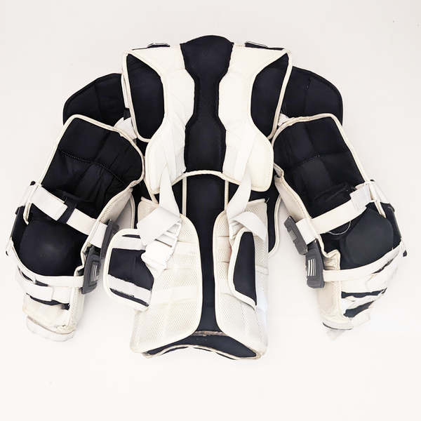 CCM Extreme Flex Shield II - Used Pro Stock Goalie Chest Protector (White/Grey)