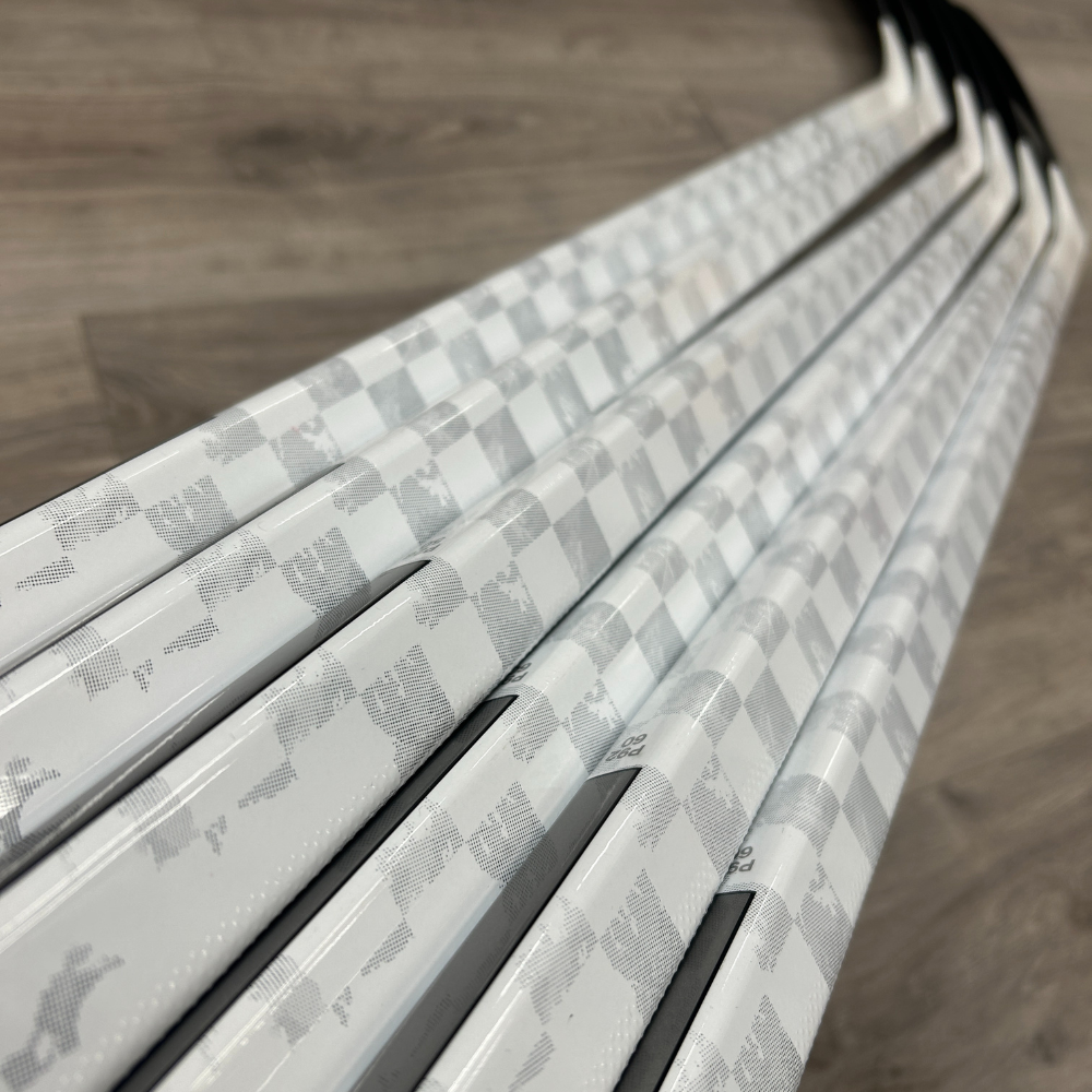 HockeyStickMan Launches New Pro Whiteout™ & Pro Blackout™ Prototype Sticks