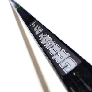 Which Stick Does Sidney Crosby Use?