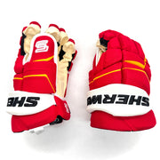Sherwood  Pro - NHL Pro Stock Glove - Calgary Flames (Red/Orange)