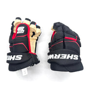 Sherwood  Pro - NHL Pro Stock Glove - Chicago Blackhawks (Black/Red)