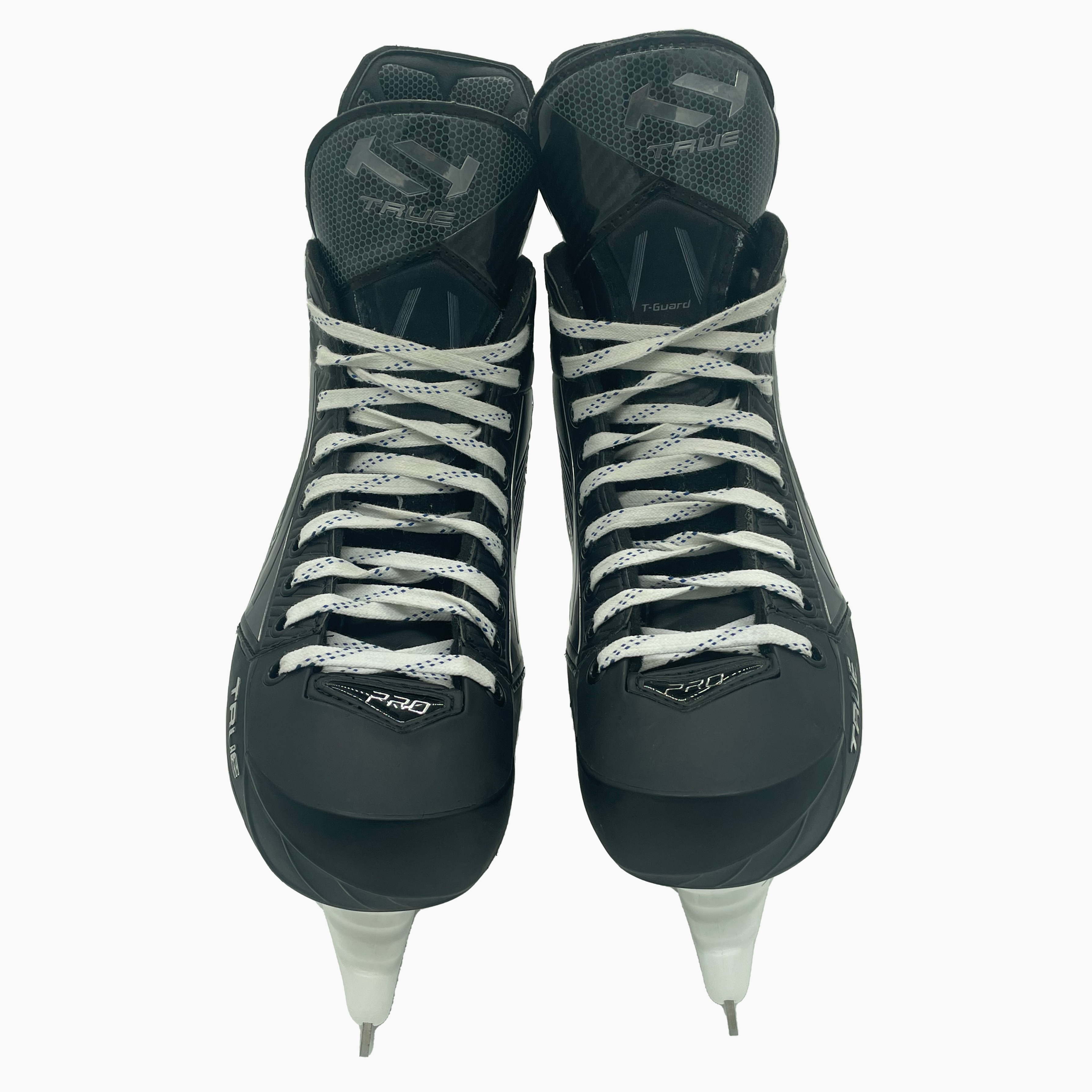 Patins True Catalyst Pro Custom Pro Stock – Taille 7R – Connor Carrick (AHL)