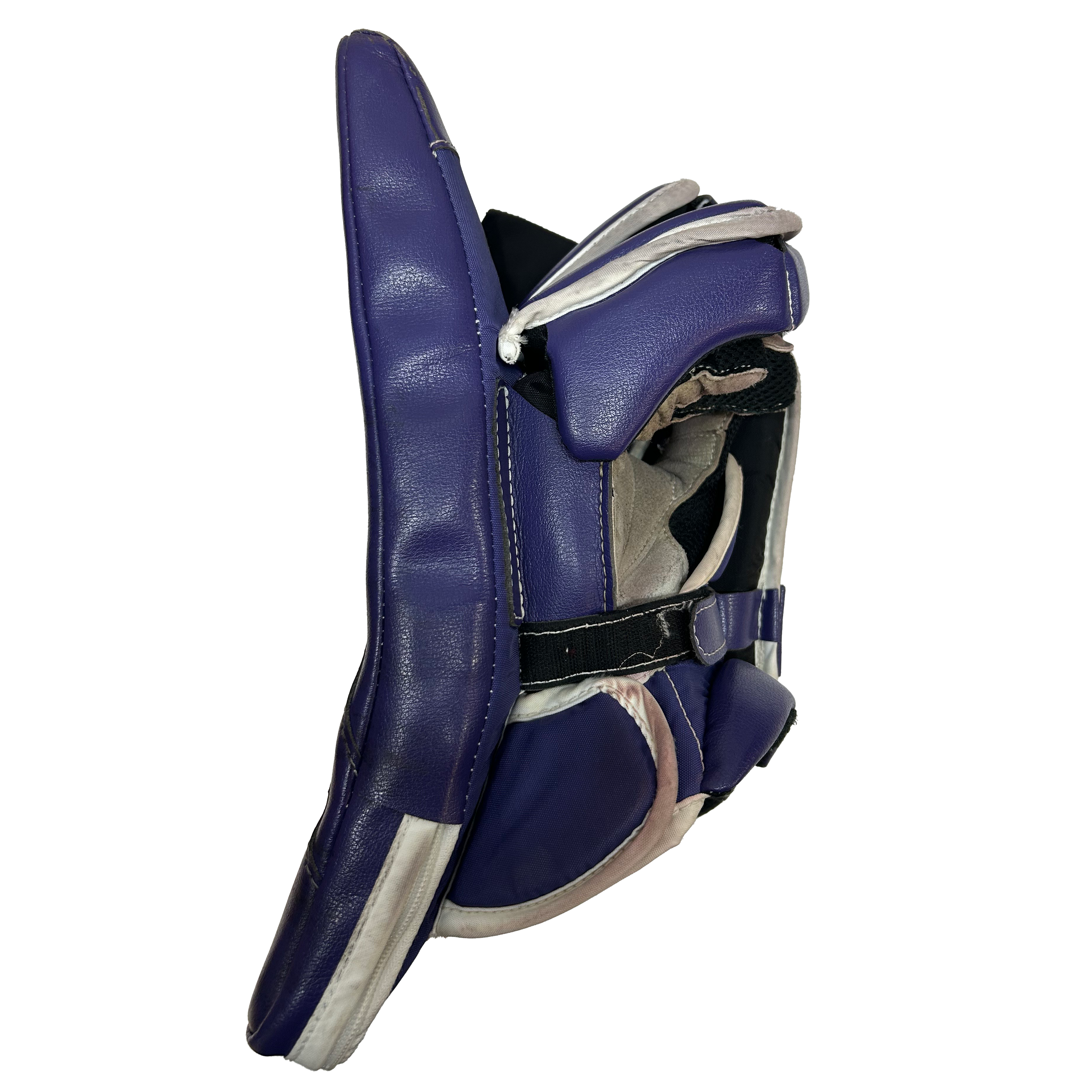 True Catalyst PX3 - Used Pro Stock Goalie Blocker (Purple/White)