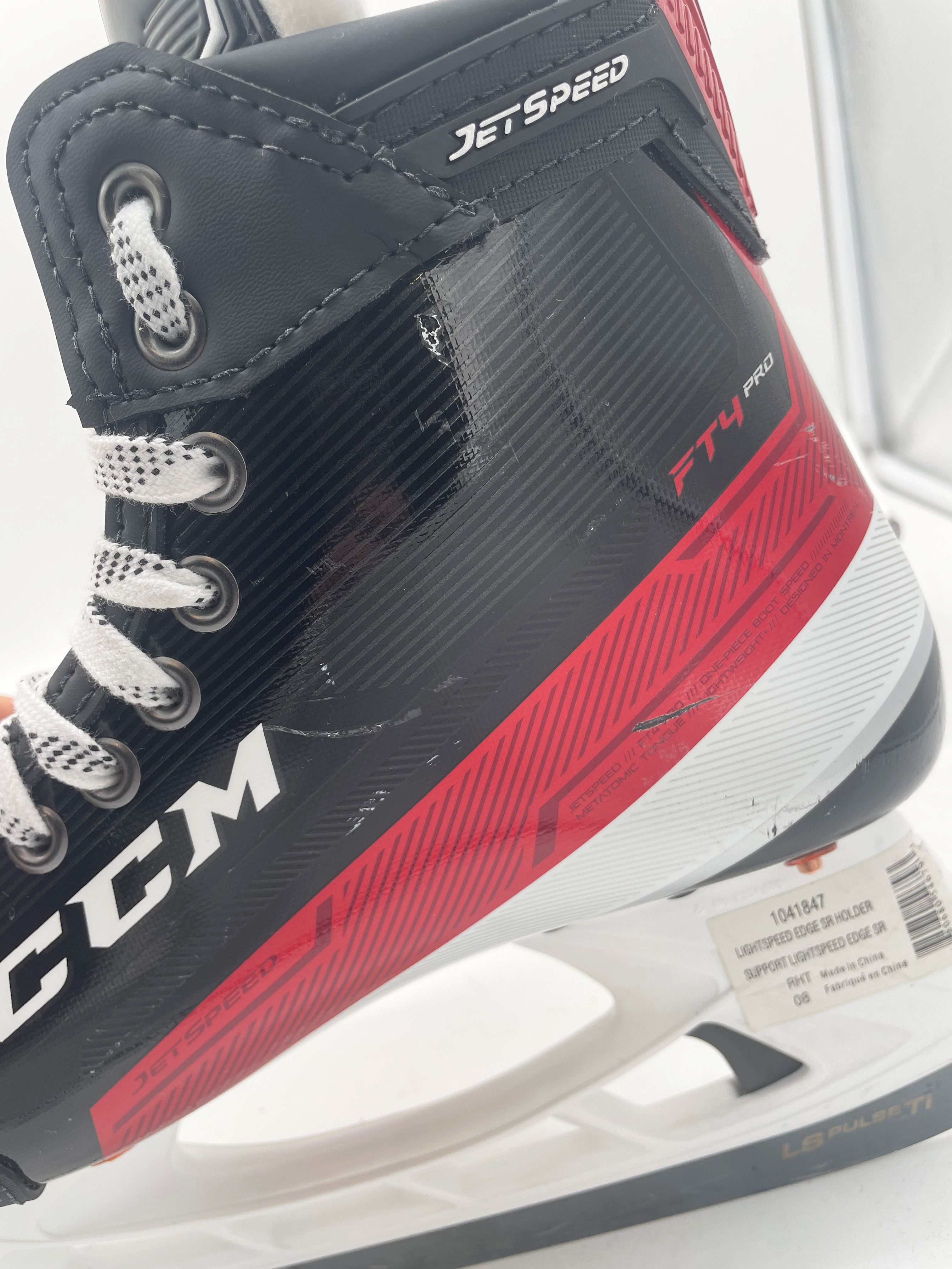 CCM Jetspeed FT4 Pro – Patins de hockey professionnels – Taille 8.25R