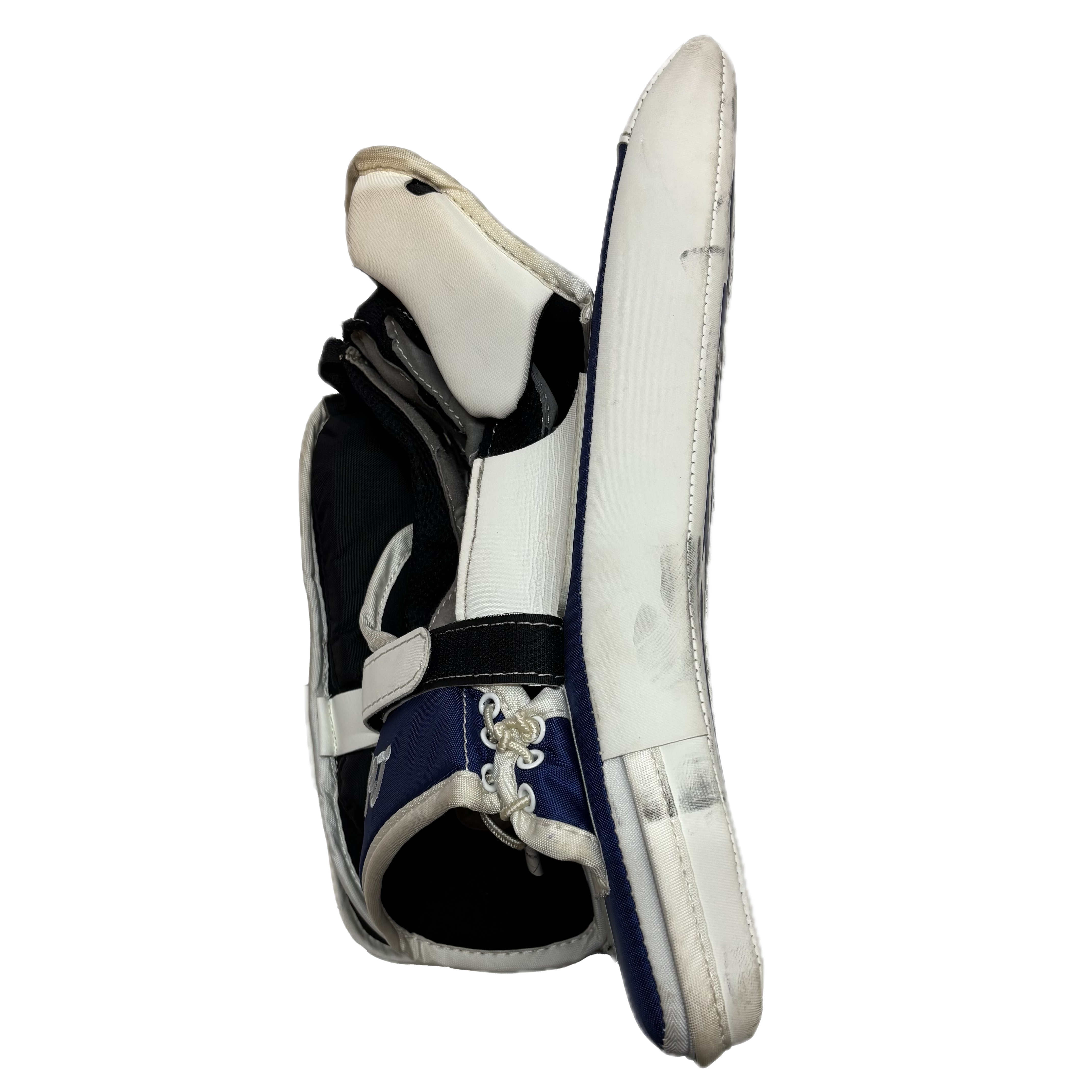 CCM Extreme Flex E3.9 - Used Full Right Senior Goalie Blocker (White/Blue)