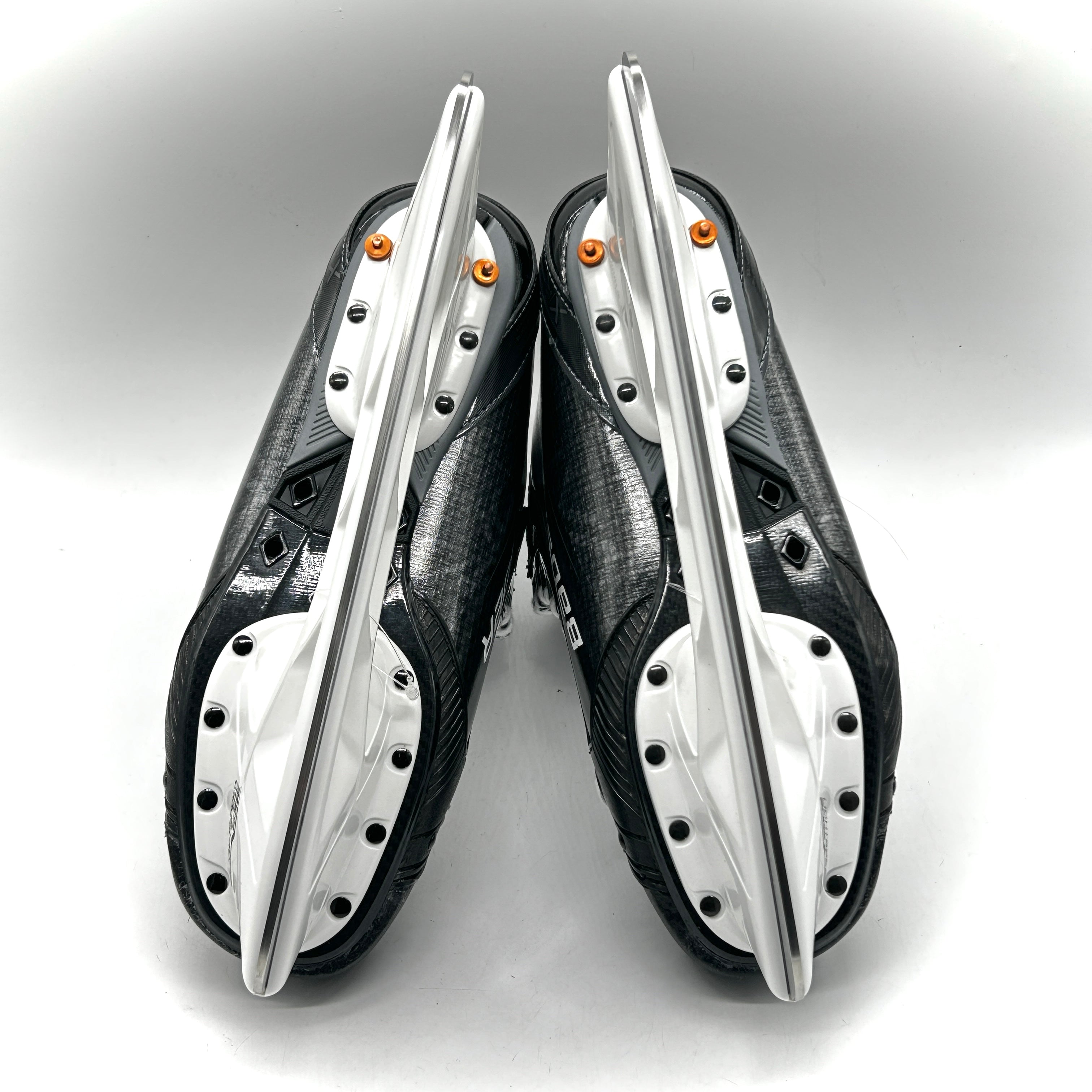 Bauer Vapor Hyperlite - NHL Pro Stock Skates - Patrik Laine - Size 8.5EE