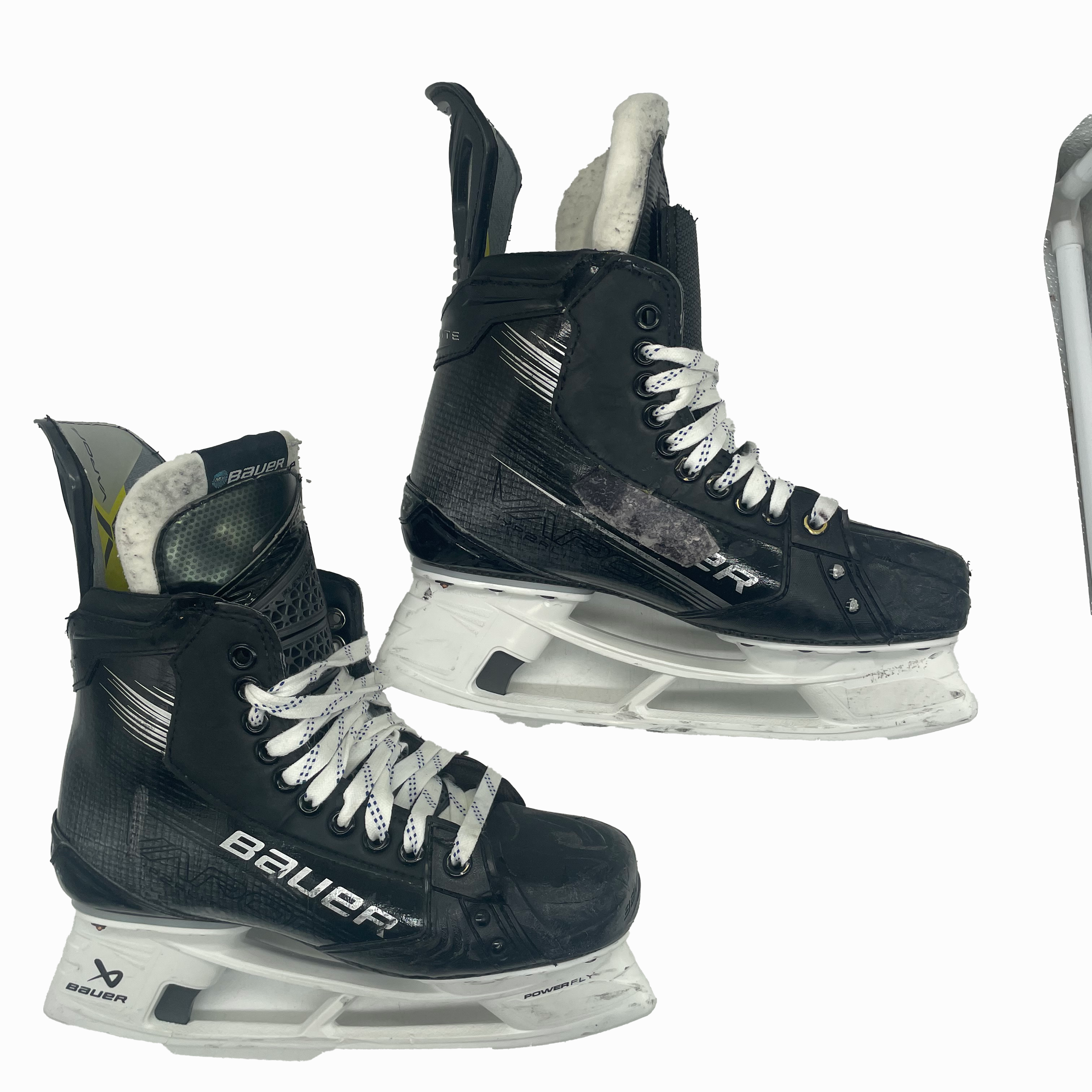 Bauer Vapor Hyperlite 2 - Used Pro Stock Skates - Size 6.5E (Black)