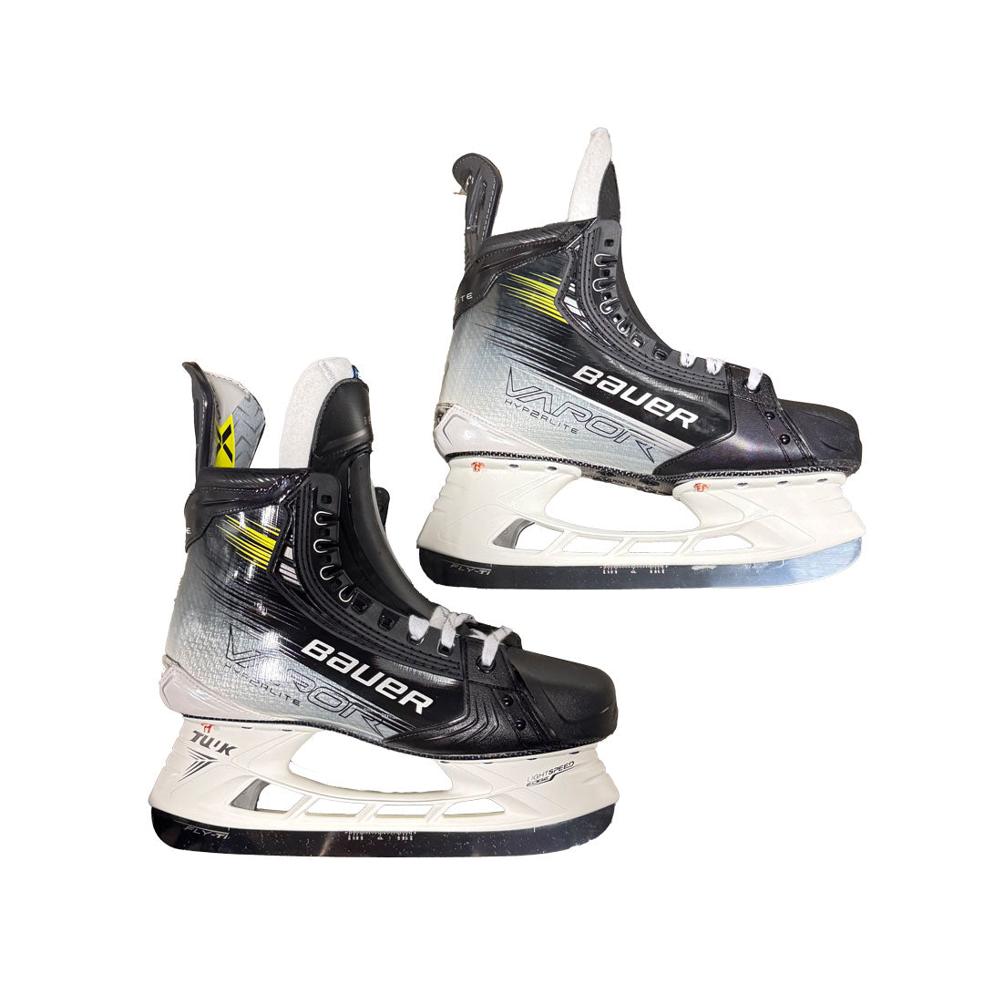 Bauer Vapor Hyperlite 2 - Pro Stock Hockey Skates - Size R:9.5/L:9