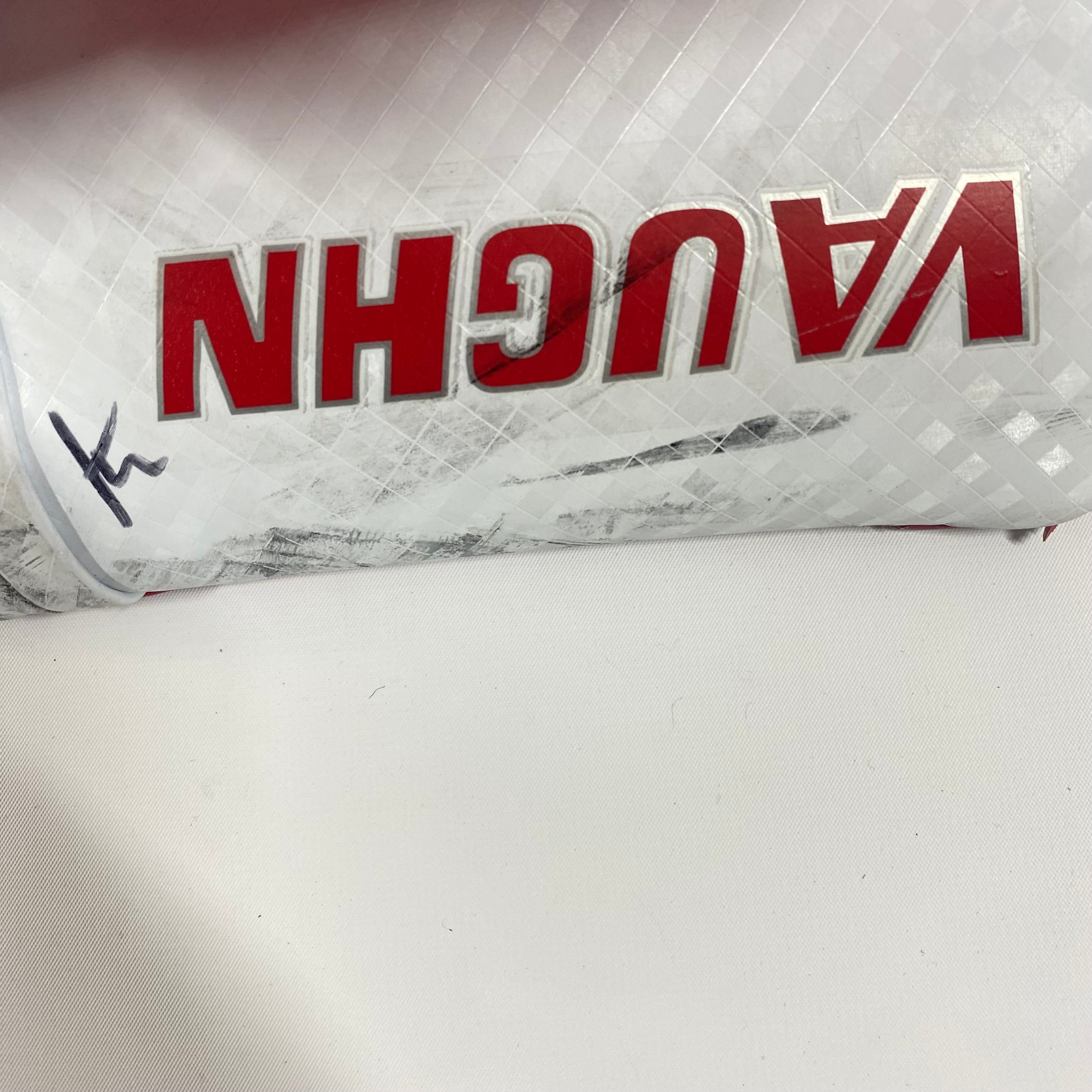 Vaughn Velocity V9 - Bloqueur de gardien de but Pro Stock d'occasion (rouge/blanc)