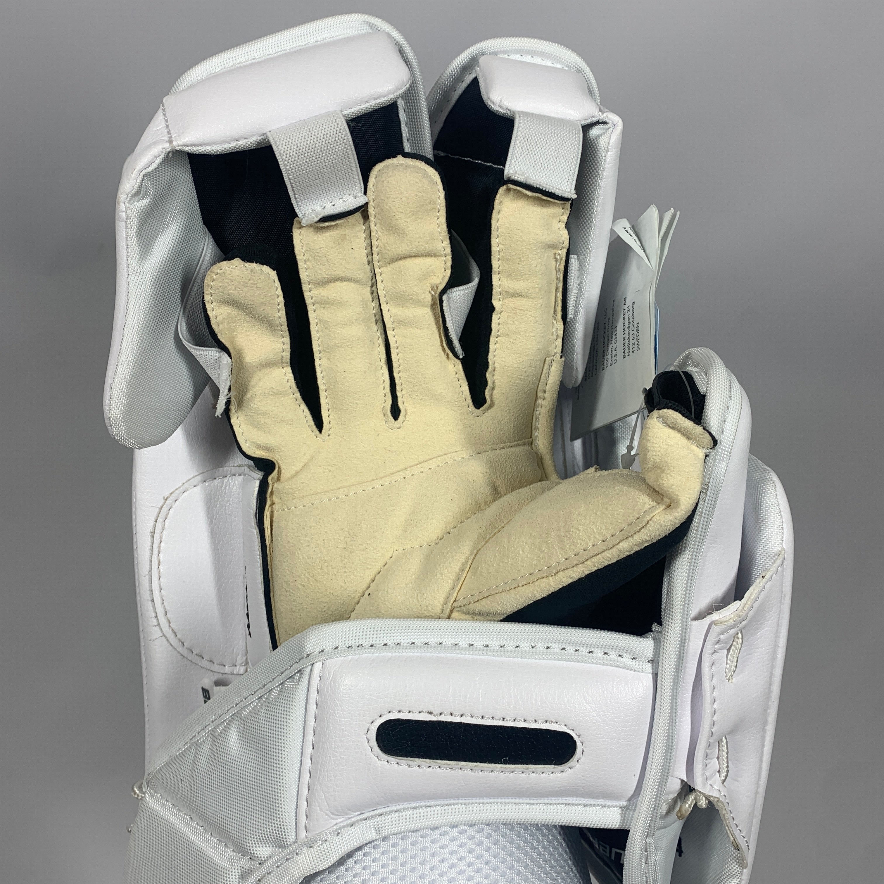 Nouveau Bauer Vapor Hyperlite - Bloqueur de gardien de but Pro Stock (blanc/rouge/bleu)