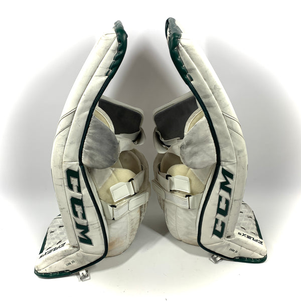 CCM Extreme Flex 5 - Used Pro Stock Goalie Pads (White/Green)