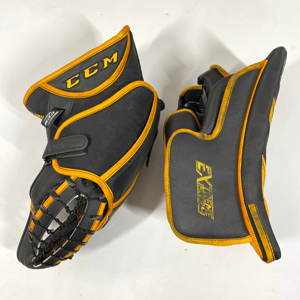 CCM Extreme Flex IV - Used Pro Stock Goalie Full Set (Black/Yellow)