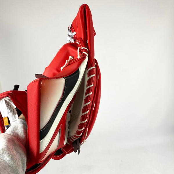 CCM AXIS - New Pro Stock Goalie Glove (White/Red)