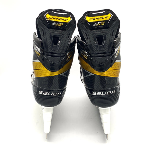 Bauer Supreme Ultrasonic - New Pro Stock Hockey Skates - Size 12.5D