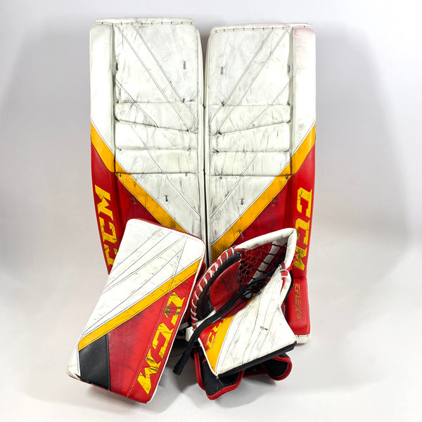 CCM Extreme Flex 5 - Used Pro Stock Senior Goalie Full Set - Full Right (White/Black/Red/Yellow)