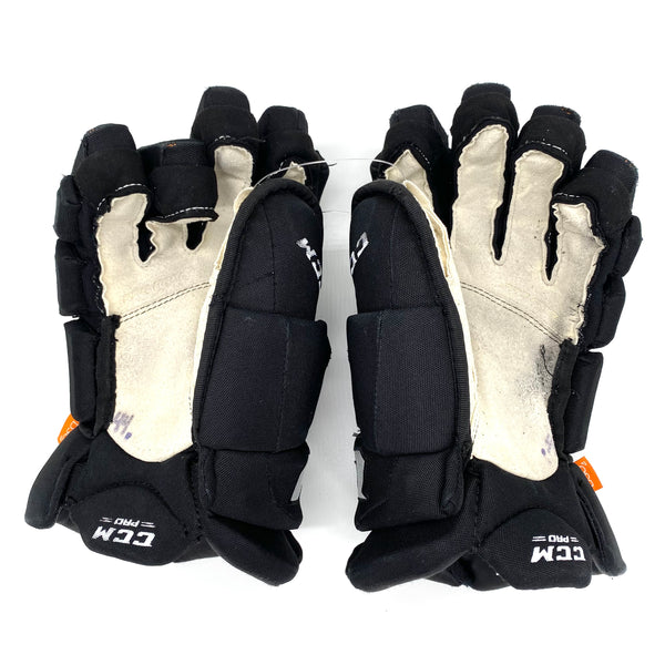 CCM HGJS - Used Pro Stock Glove (Black)