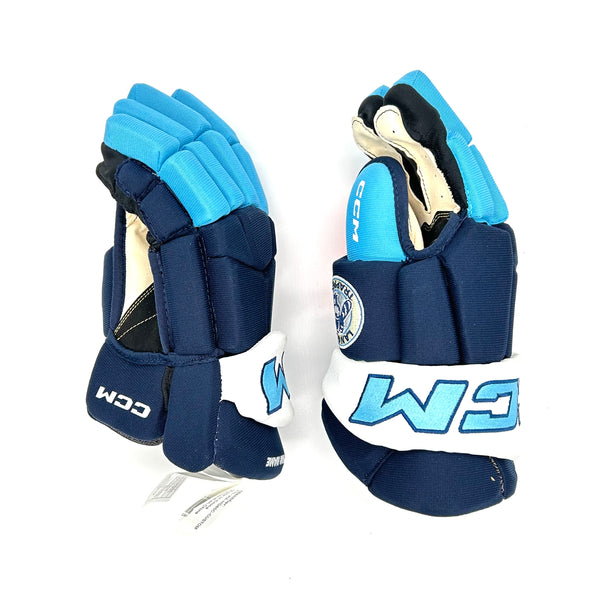 CCM Tacks 85C - Pro Stock Hockey Glove (Sky Blue/Navy) - Intermediate