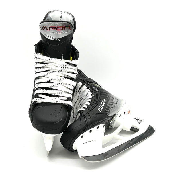 Bauer Vapor Hyperlite 2 - Pro Stock Hockey Skates - Size 6 Fit 1