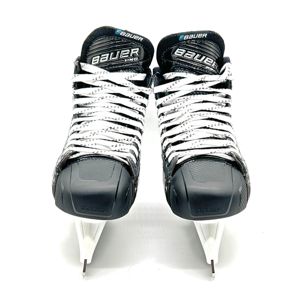 Bauer Pro - Pro Stock Goalie Skates - Size 10 Fit 2