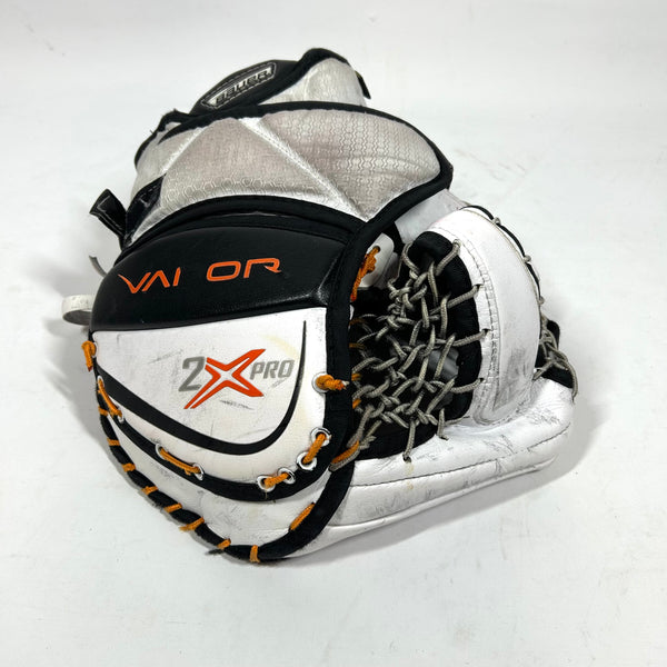 Bauer 2X Pro - Used Full Right Pro Stock Goalie Glove - (Orange/Black)