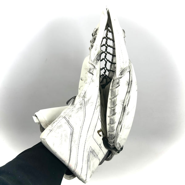 CCM AXIS - Used Pro Stock Goalie Glove (White)