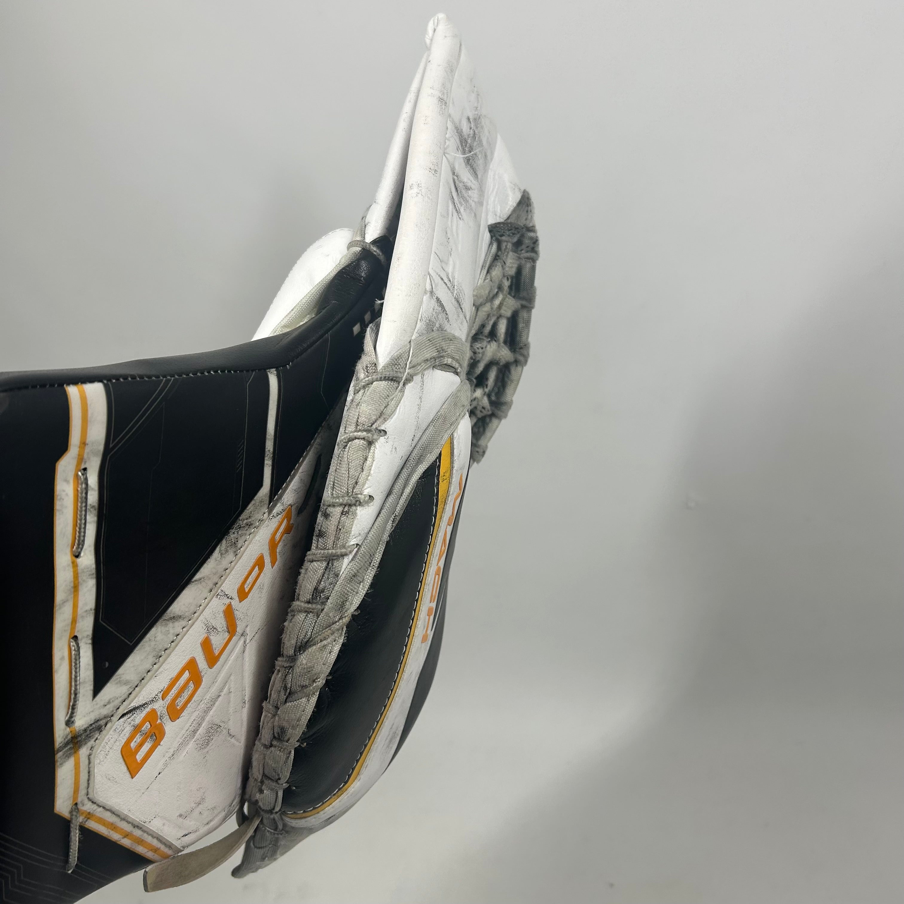 Bauer Supreme Mach - Gant de gardien de but Pro Stock d'occasion (blanc/bleu marine)