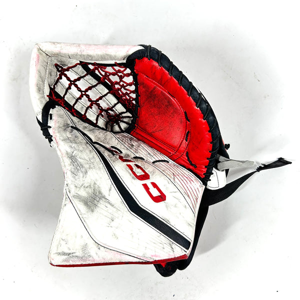 CCM Extreme Flex 6 - Used Pro Stock Goalie Glove (White/Red/Black)