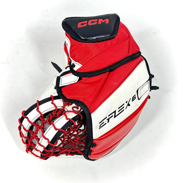 CCM Extreme Flex 6 - Used Pro Stock Goalie Glove (White/Red/Black)