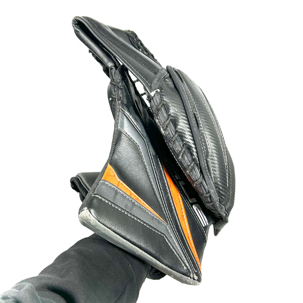 True L12.2 - Used Pro Stock Goalie Glove (Black/Orange)