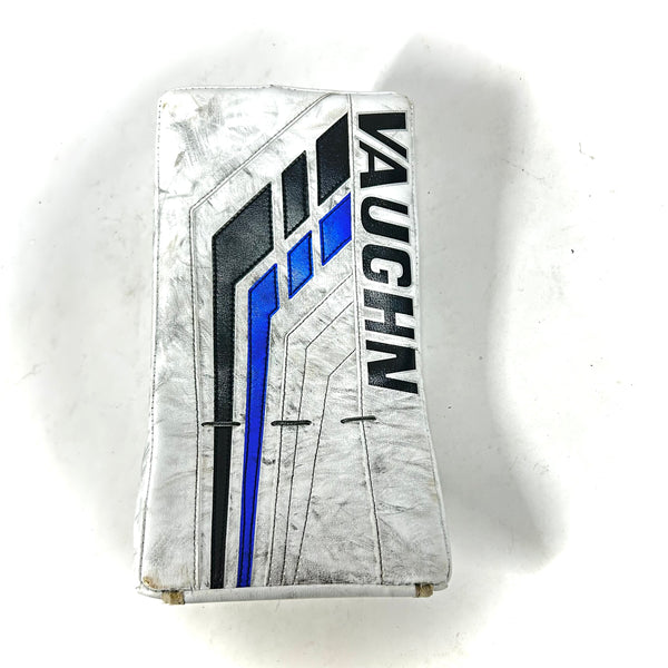 Vaughn Velocity VE8 Pro Carbon - Used Pro Stock Goalie Blocker (White/Blue/Black)