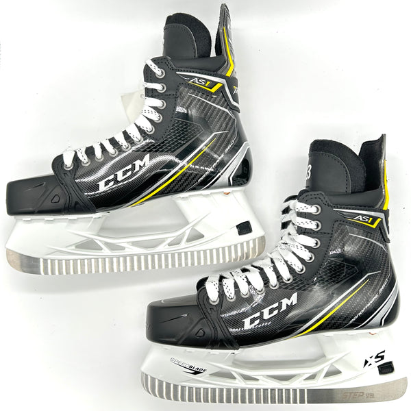 CCM SuperTacks AS1 - Pro Stock Hockey Skate - Size 10.5E