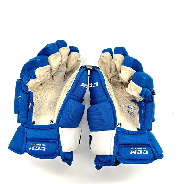 CCM HG97PP - Used NHL Pro Stock Glove - Colorado Avalanche (Blue)