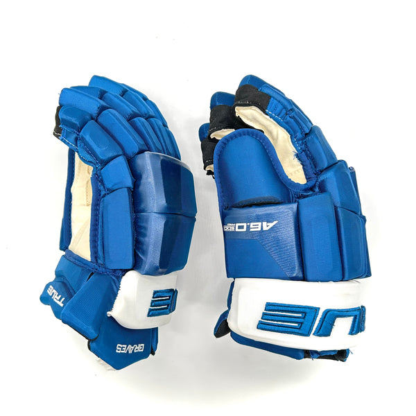 True A6.0 - NHL Pro Stock Glove - Ryan Graves (Blue/White)