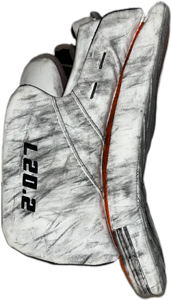 TRUE L20.2 - Used Pro Stock Goalie Full Set (White/Orange/Black)