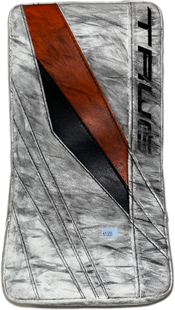 TRUE L20.2 - Used Pro Stock Goalie Full Set (White/Orange/Black)