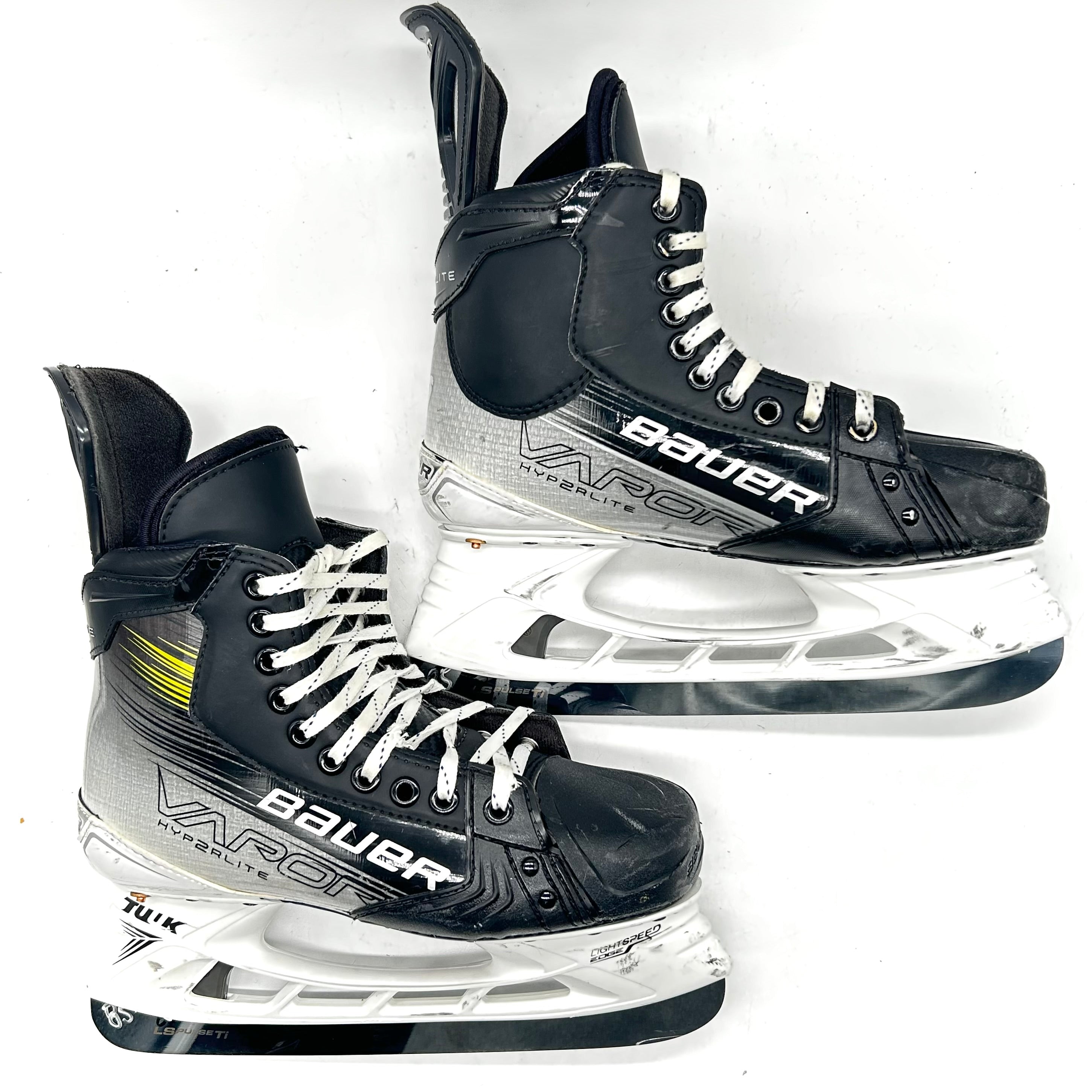 Bauer Vapor Hyperlite 2 - Patins NHL Pro Stock d'occasion - Sebastian Aho - Taille 6.75E