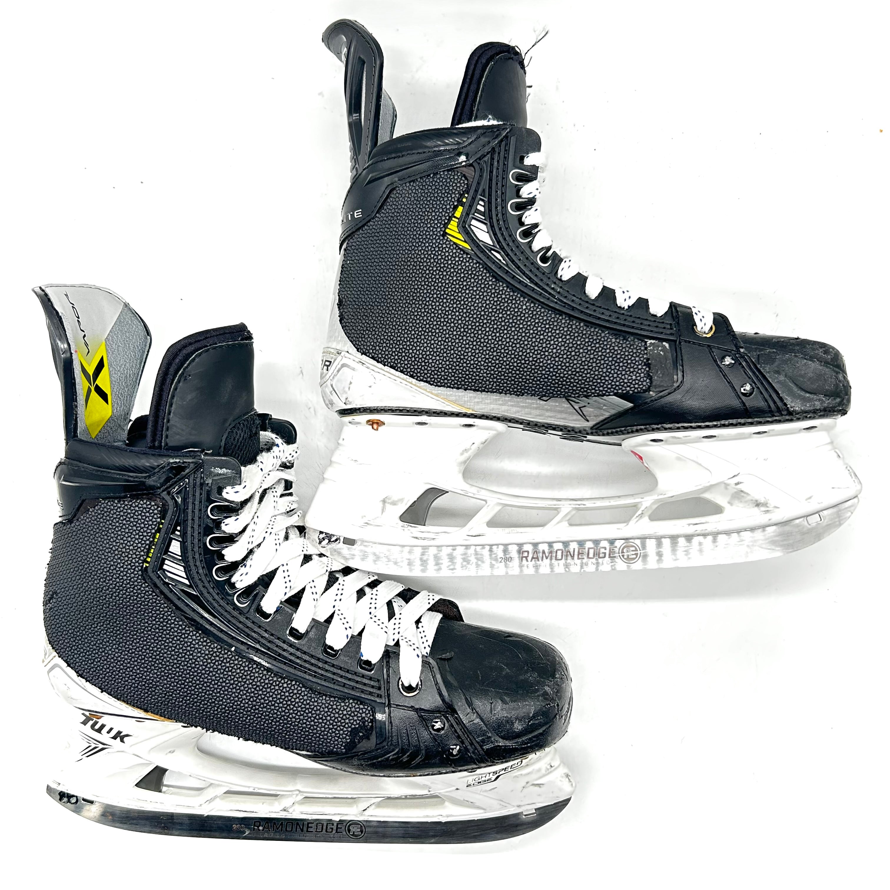 Bauer Vapor Hyperlite 2 - Patins NHL Pro Stock d'occasion - Jalen Chatfield - Taille 8.5D