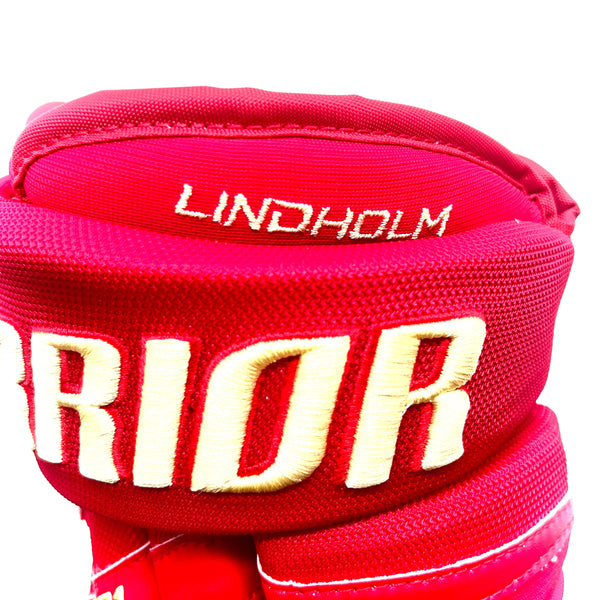 Warrior Covert QR1 Pro - NHL Pro Stock Glove - Elias Lindholm (Red/Gold Heritage)