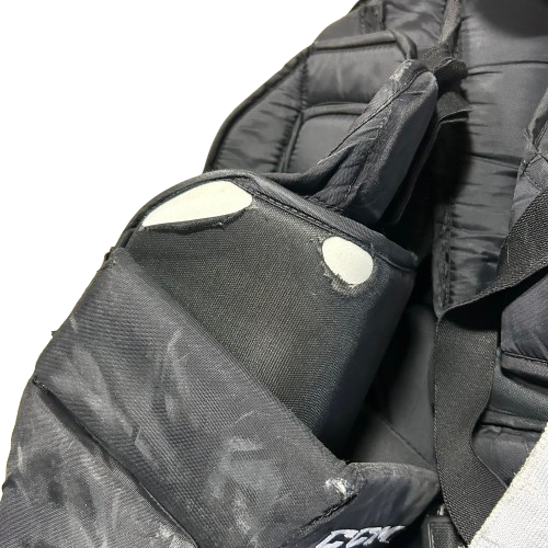 CCM Pro - Plastron de gardien de but Pro Stock d'occasion (noir)