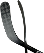 Sarah Fillier Pro Stock – Bauer Vapor Hyperlite 2 *Graphique Équipe Canada* (PWHL)