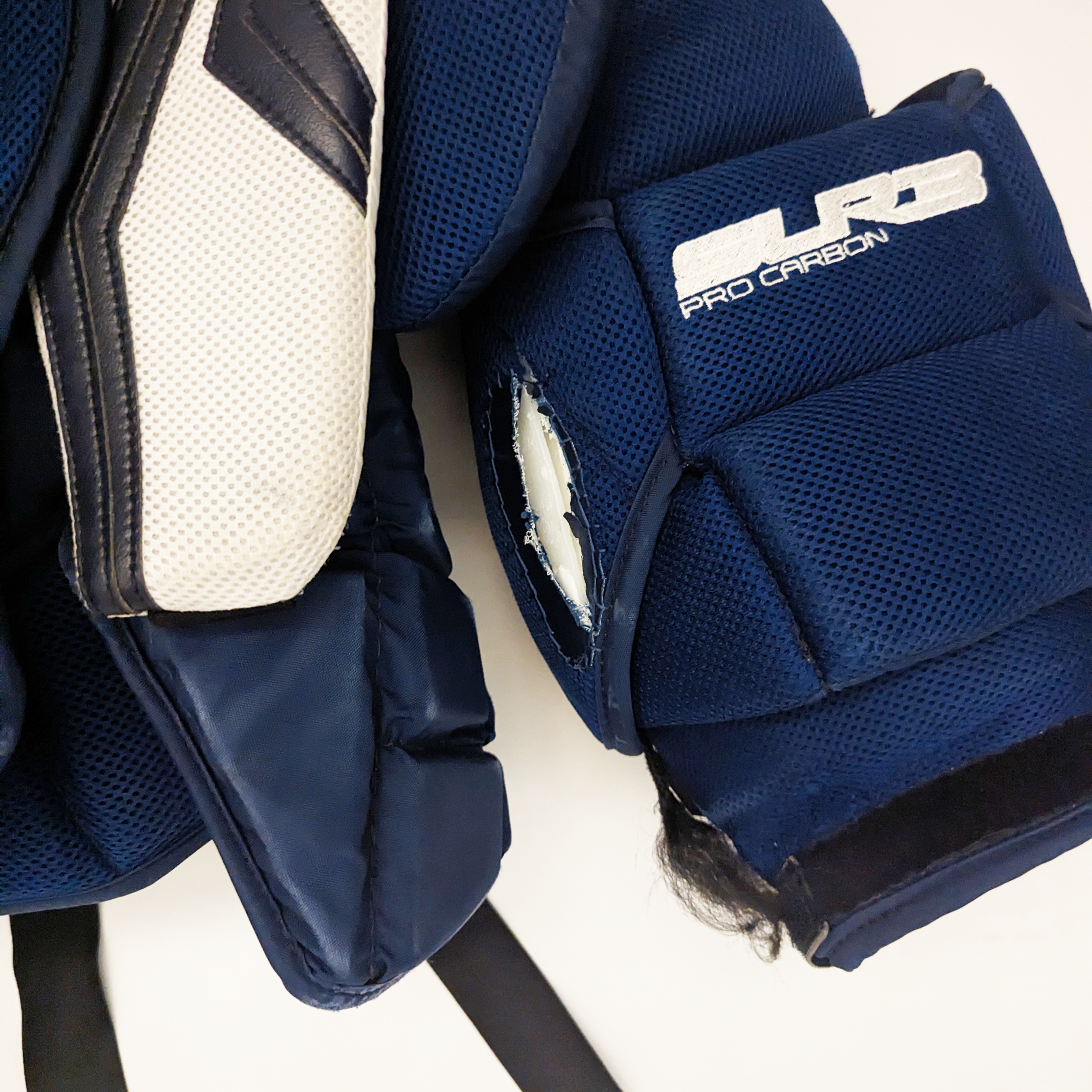 Vaughn SLR3 Pro Carbon – Plastron de gardien de but Pro Stock d'occasion (bleu)