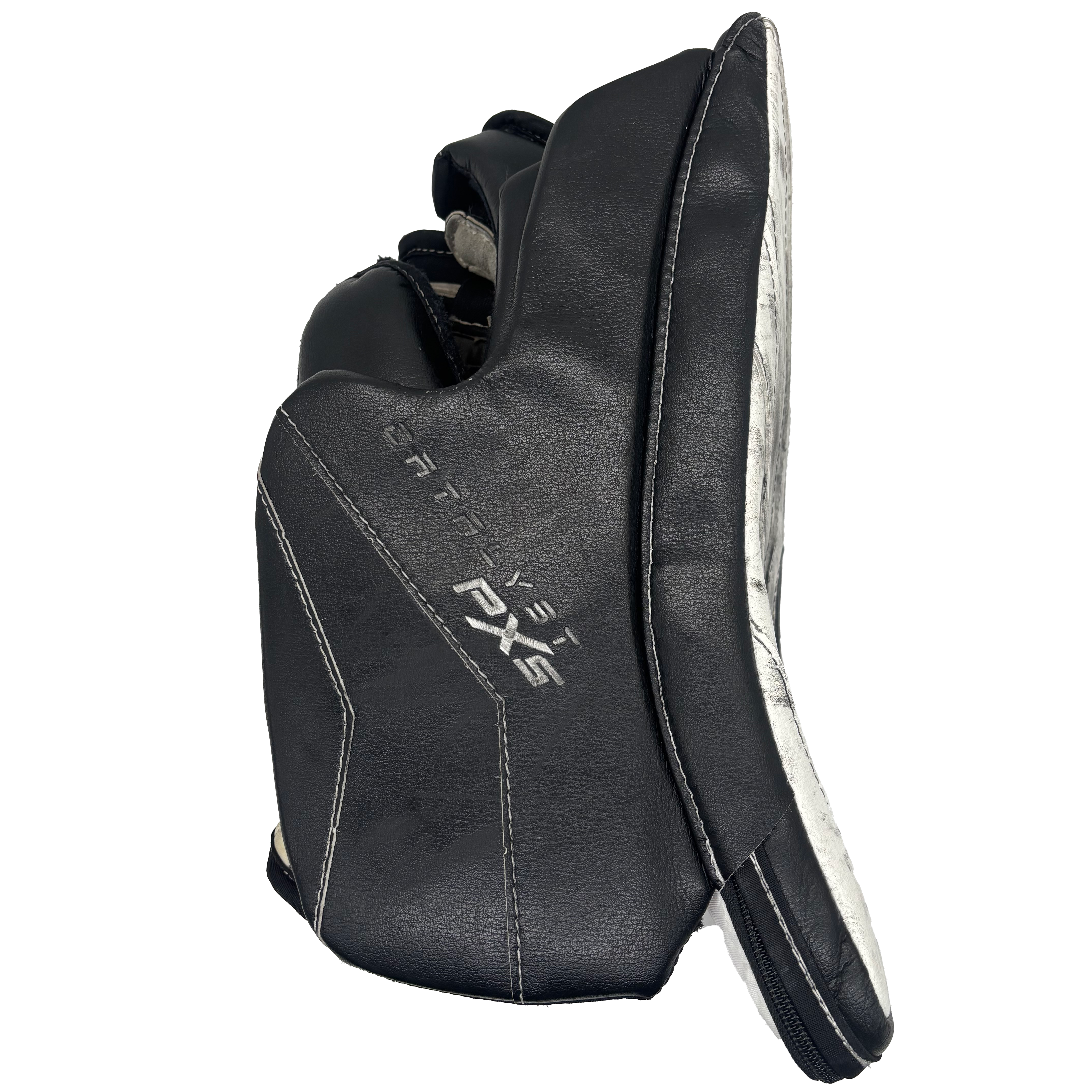 True Catalyst PX5 - Used Pro Stock Goalie Blocker (White/Black)