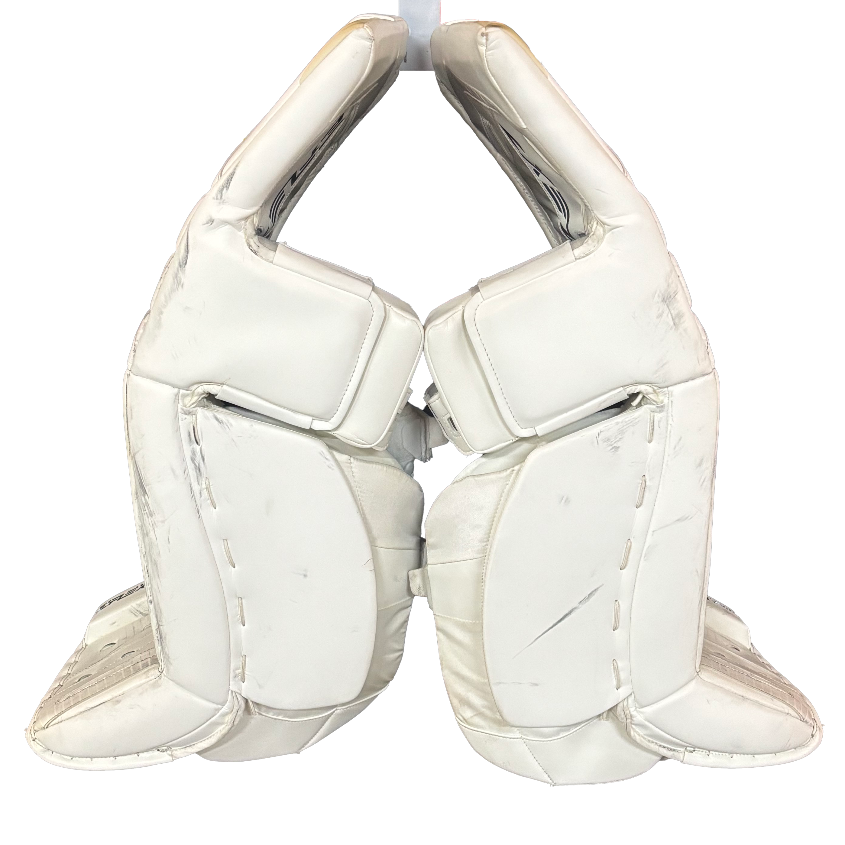 CCM Extreme Flex 7 Pro - Used Pro Stock Goalie Pads (White)