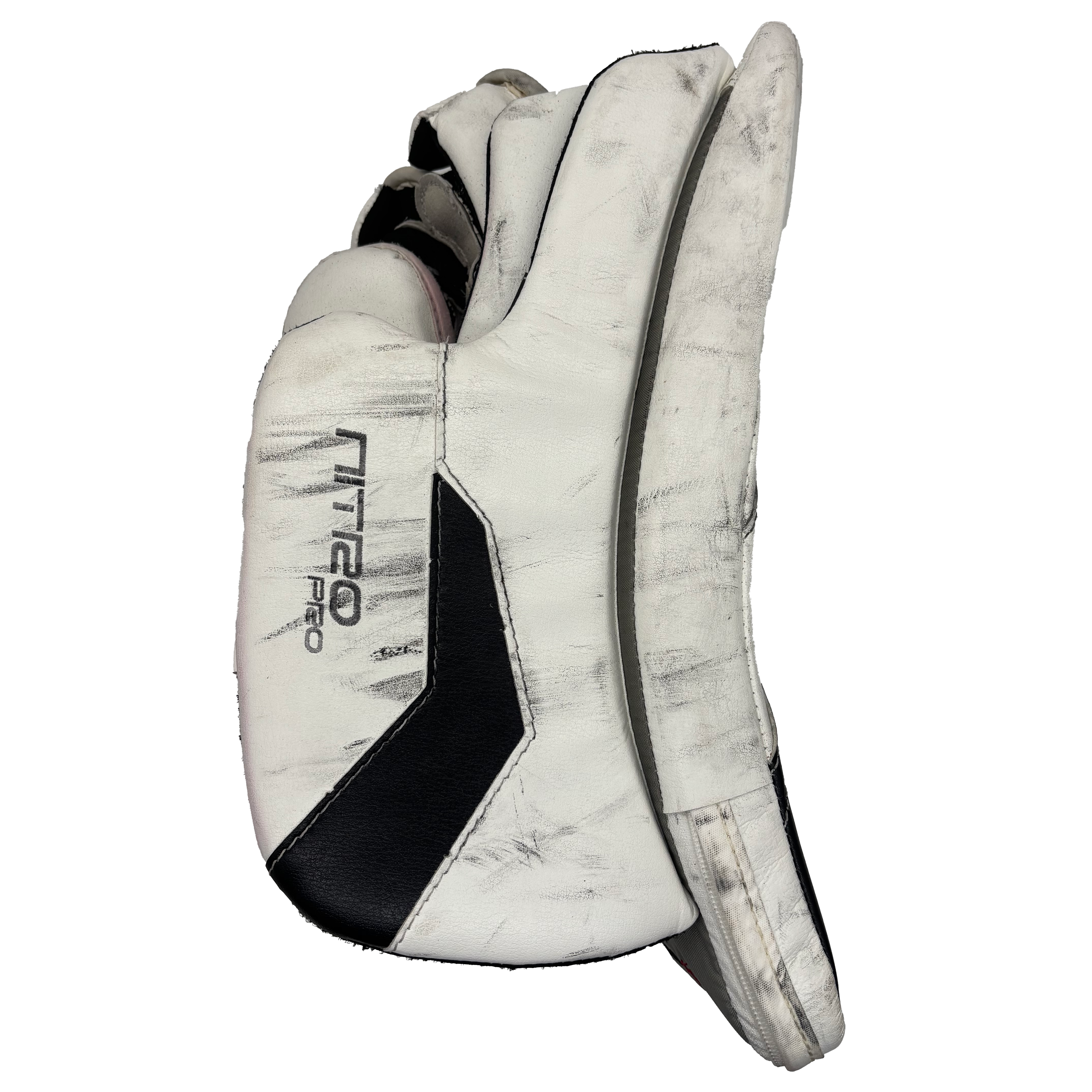 TRUE Catalyst Nitro Pro - Used Pro Stock Goalie Blocker (White/Black)