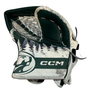 CCM Extreme Flex 6 - Used Pro Stock Goalie Glove (White/Green)