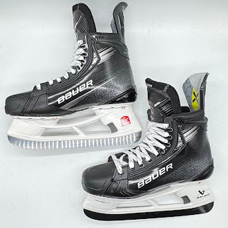Bauer Vapor Hyperlite 2 - Pro Stock Hockey Skates - Size 8.5D