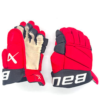 Bauer Vapor Hyperlite - Used NHL Pro Stock Glove - Jesperi Kotkaniemi (Red/Black)