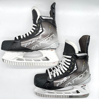 Bauer Vapor Hyperlite - Pro Stock Hockey Skate - Size 8.25EE