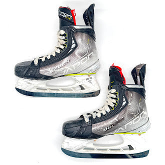 Patins de hockey Bauer Vapor Hyperlite d'occasion - Pro Stock - Taille 7 Fit 1
