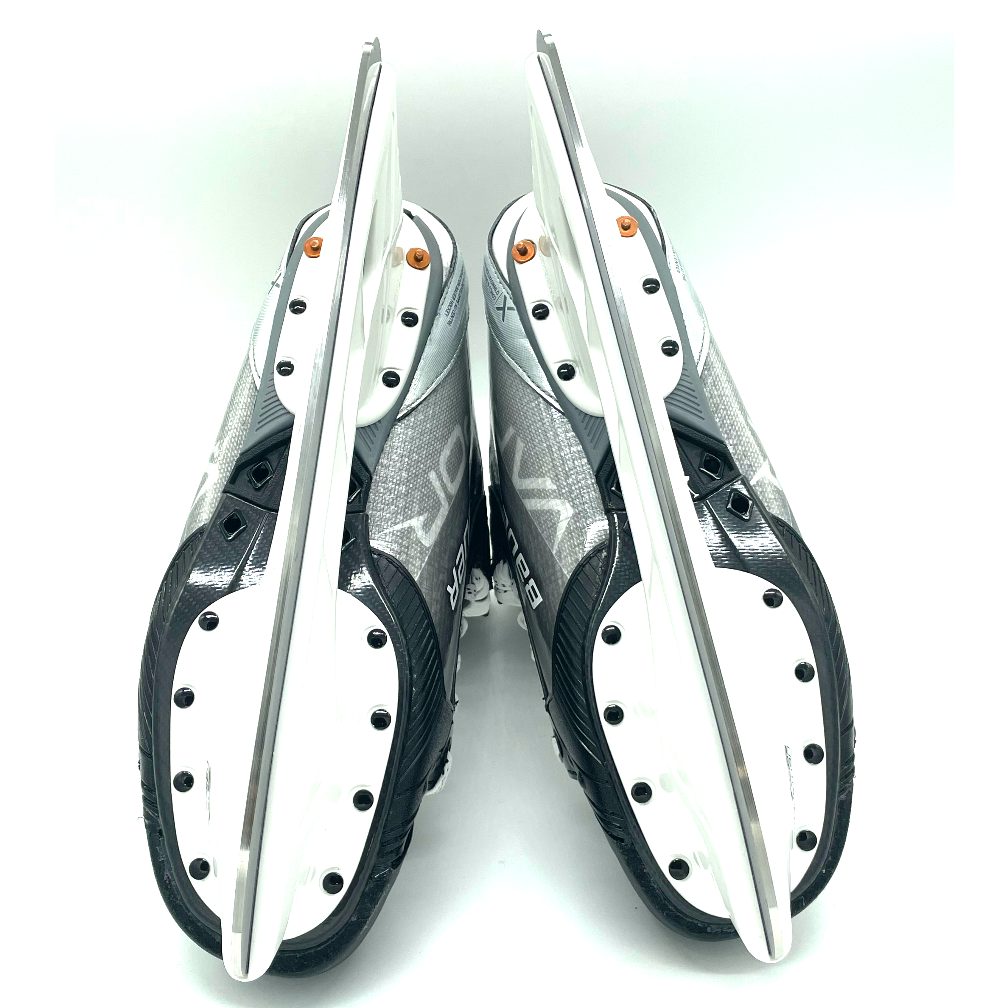 Bauer Vapor Hyperlite - Pro Stock Hockey Skates - Size L11.25 R10.125D